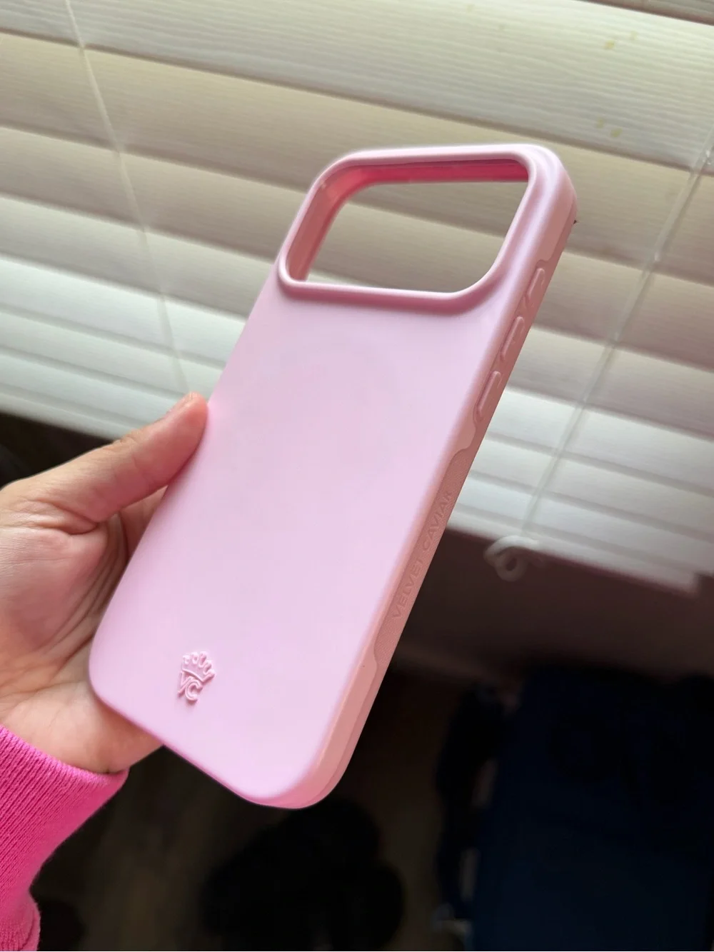 Velvet Caviar - strawberry milk case